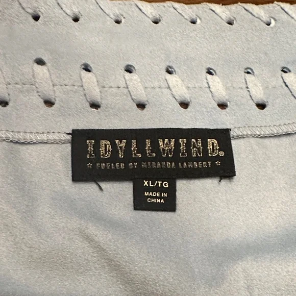 Idyllwind Light Blue Fringe Mini Skirt with Stud Details size XL - Picture 2 of 9